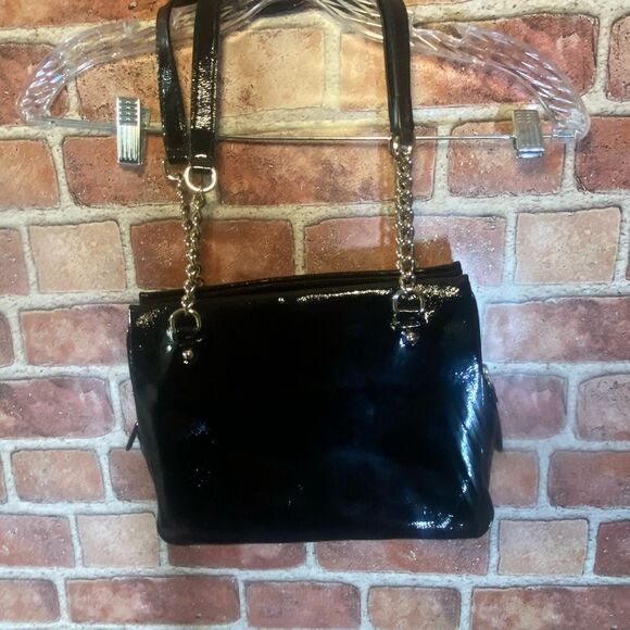Kate Spade Black Patent Leather Tote with Gold Chain for any occasion - Picture 4 of 16